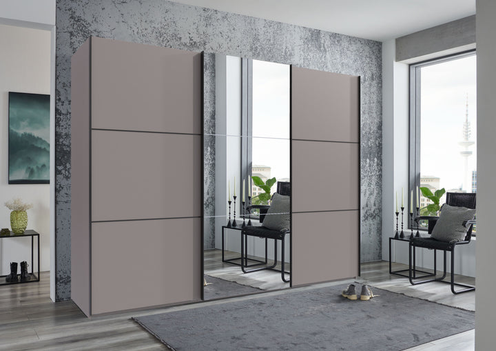 Schwebetürenschrank Kleiderschrank 3-türig Breite 300 cm inkl. Vollausstattung in Sand Grau mit Spiegel