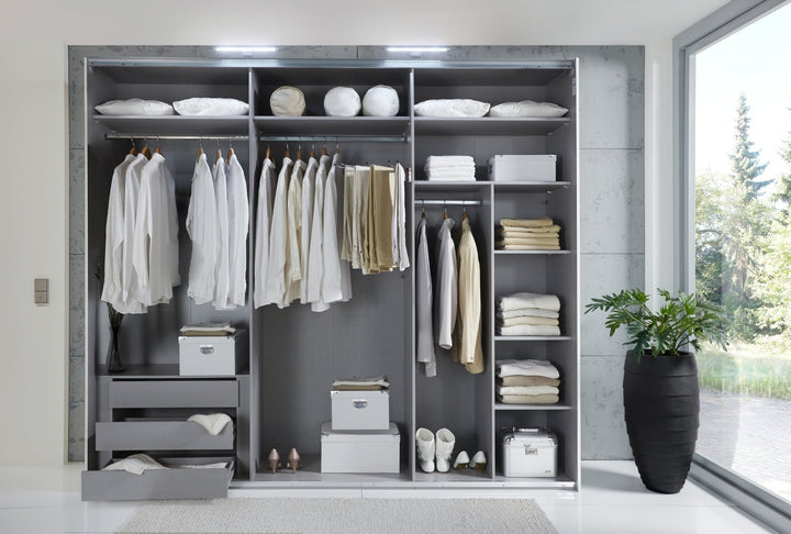 Schwebetürenschrank Kleiderschrank 3-türig B300/H216/T65 cm in Sand Grau mit Glasfront inkl. Vollausstattung