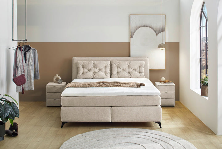 Boxspringbett 180x200 cm mit Bonell-Wende-Federkernmatratzen H2/H3, Bonell-Federkernpolsterung, PU-Schaum-Topper, 2 Kissen, Chenille Beige